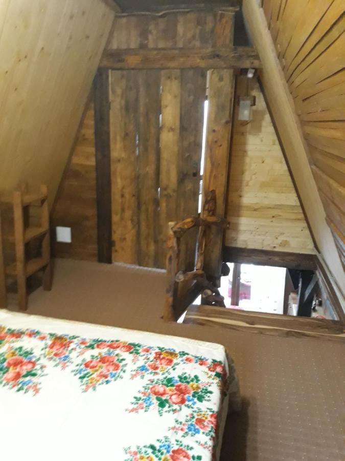 Oak House Palyanytsya Exterior foto