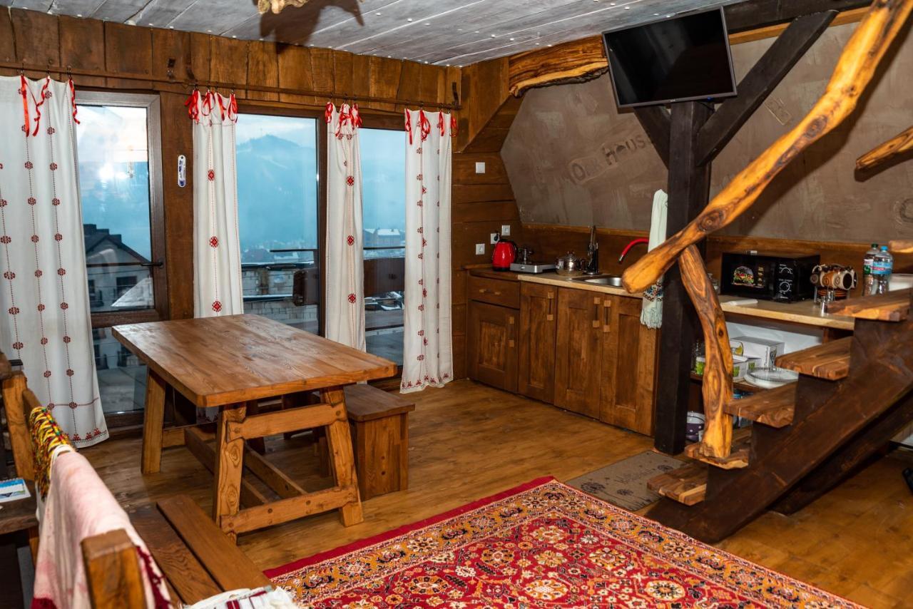 Oak House Palyanytsya Exterior foto